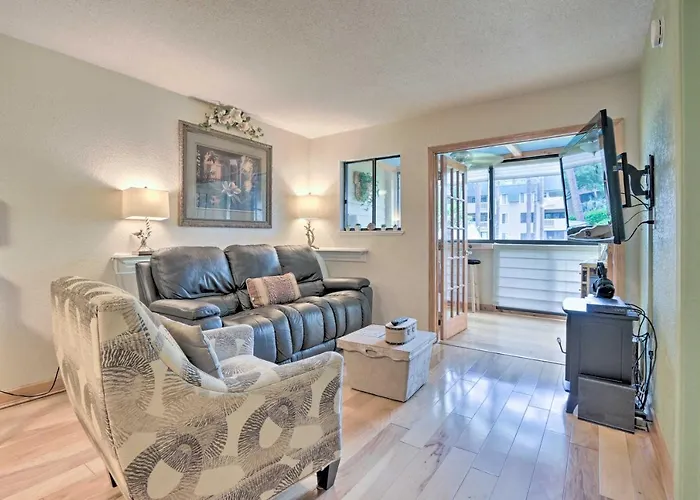 Hilton Head Condo With Sunroom And Beach Access!