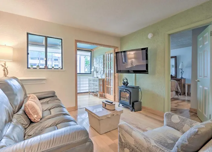 Hilton Head Condo With Sunroom And Beach Access!