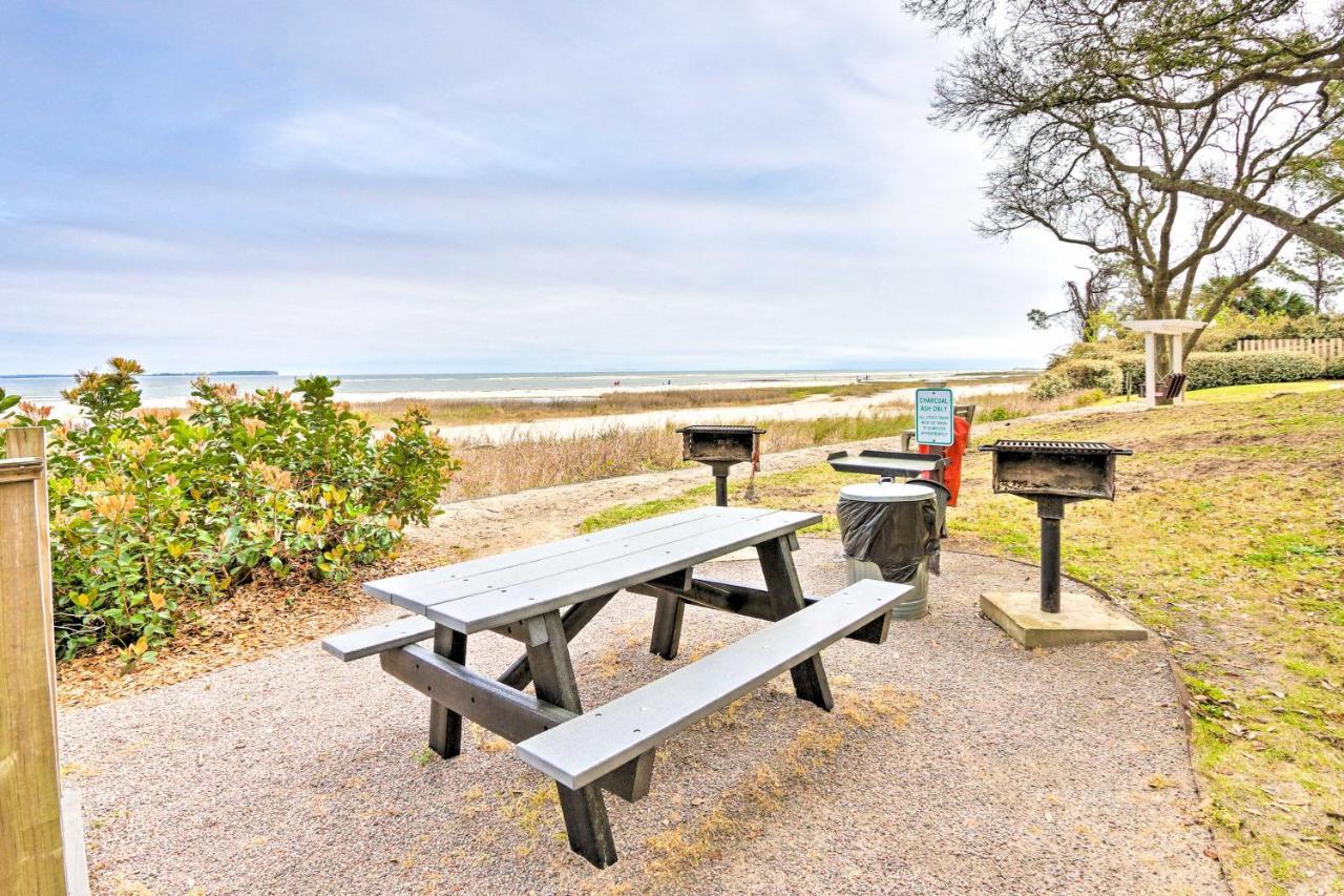 Hilton Head With Sunroom And Access! Apartment Hilton Head Island